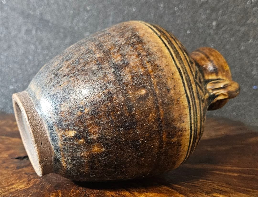 15〜16世紀　中国南方系古陶磁　東南アジア古陶磁　褐釉　陰刻文様　小壺花入茶入