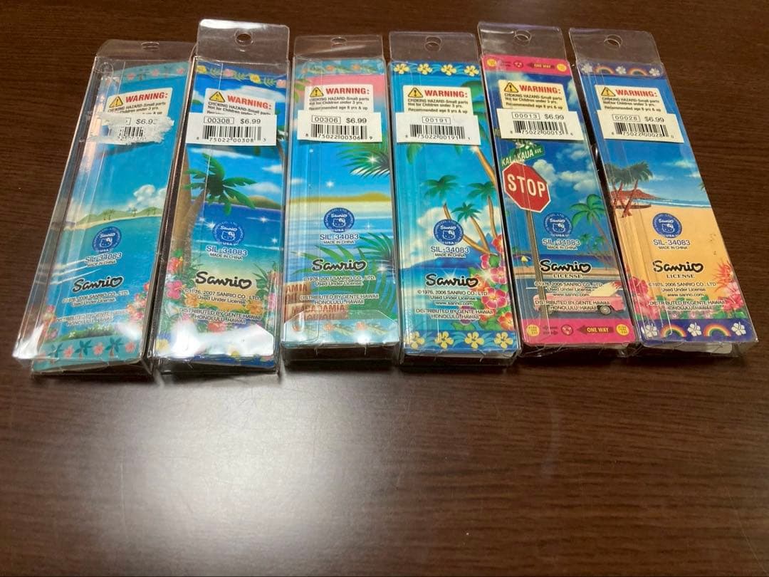 希少激レア 新品 ご当地 ハローキティ ハワイ 日焼け ストラップ 6点セット
