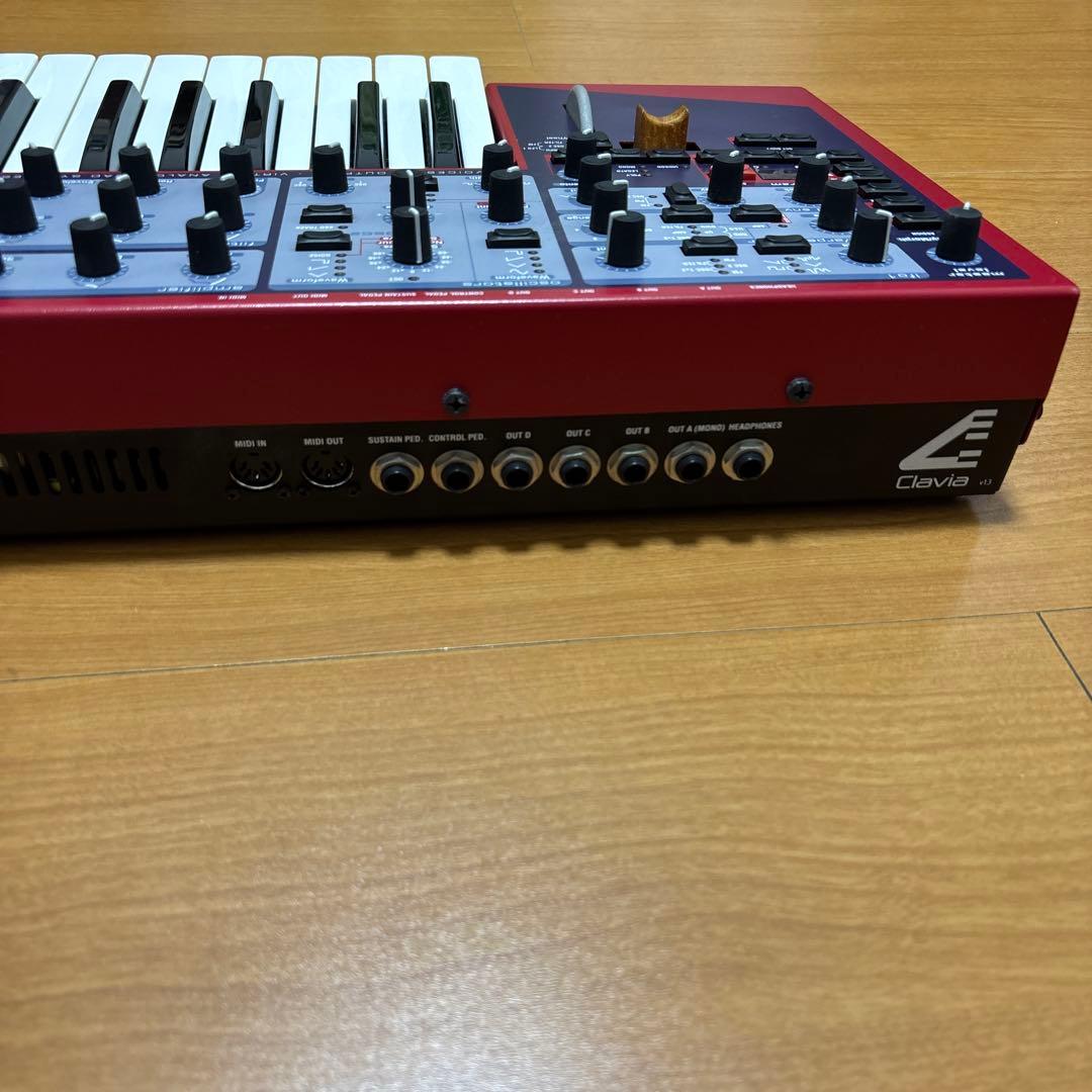 【ケース付】Nord Lead 2x アナログシンセサイザー 49鍵
