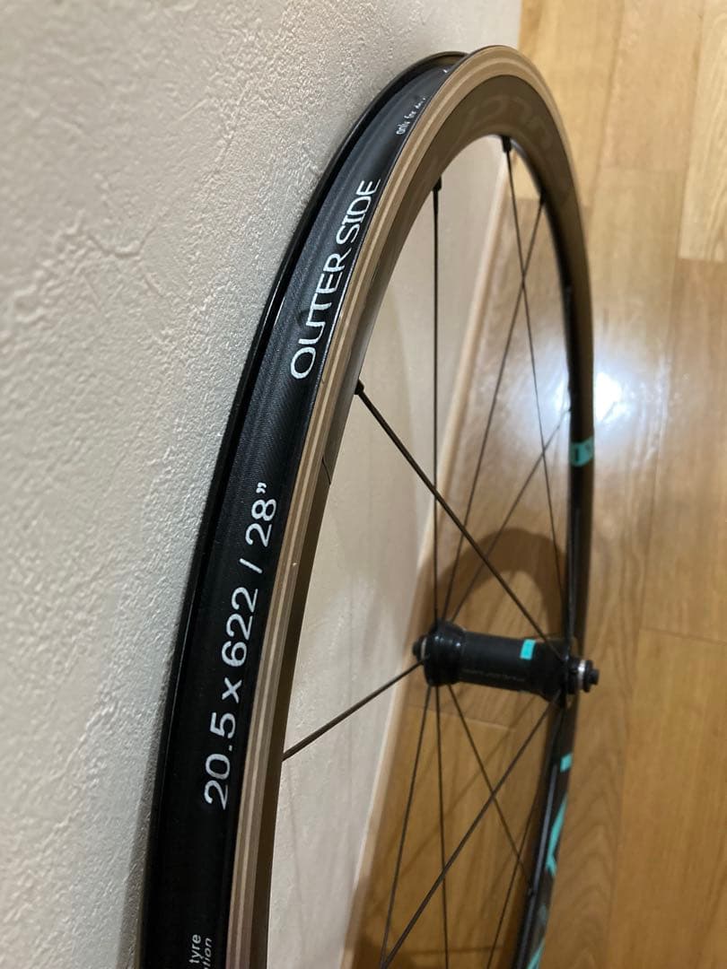 フルクラム　レーシング4 リムブレーキ　チェレステ