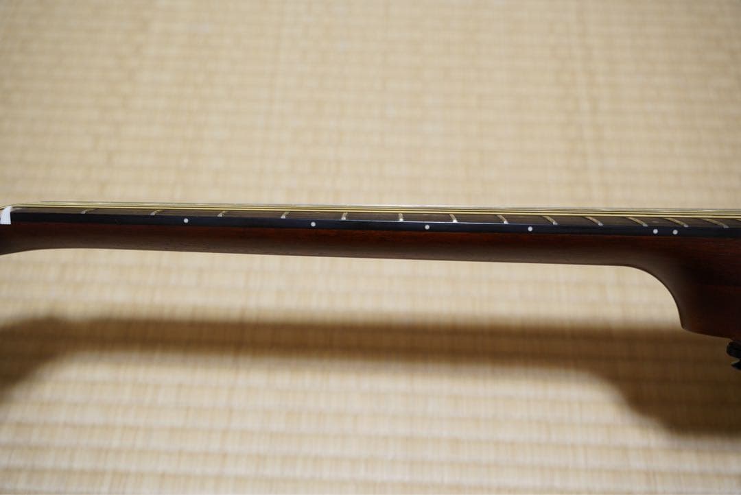 ヤマハ　サイレントギター　SLG200S/NT