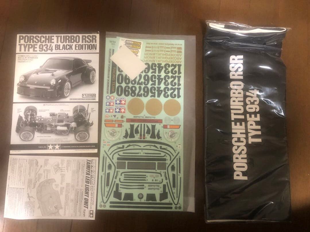 タミヤ　1/10 RC ポルシェ ターボ　RSR 934 ブラックエディション