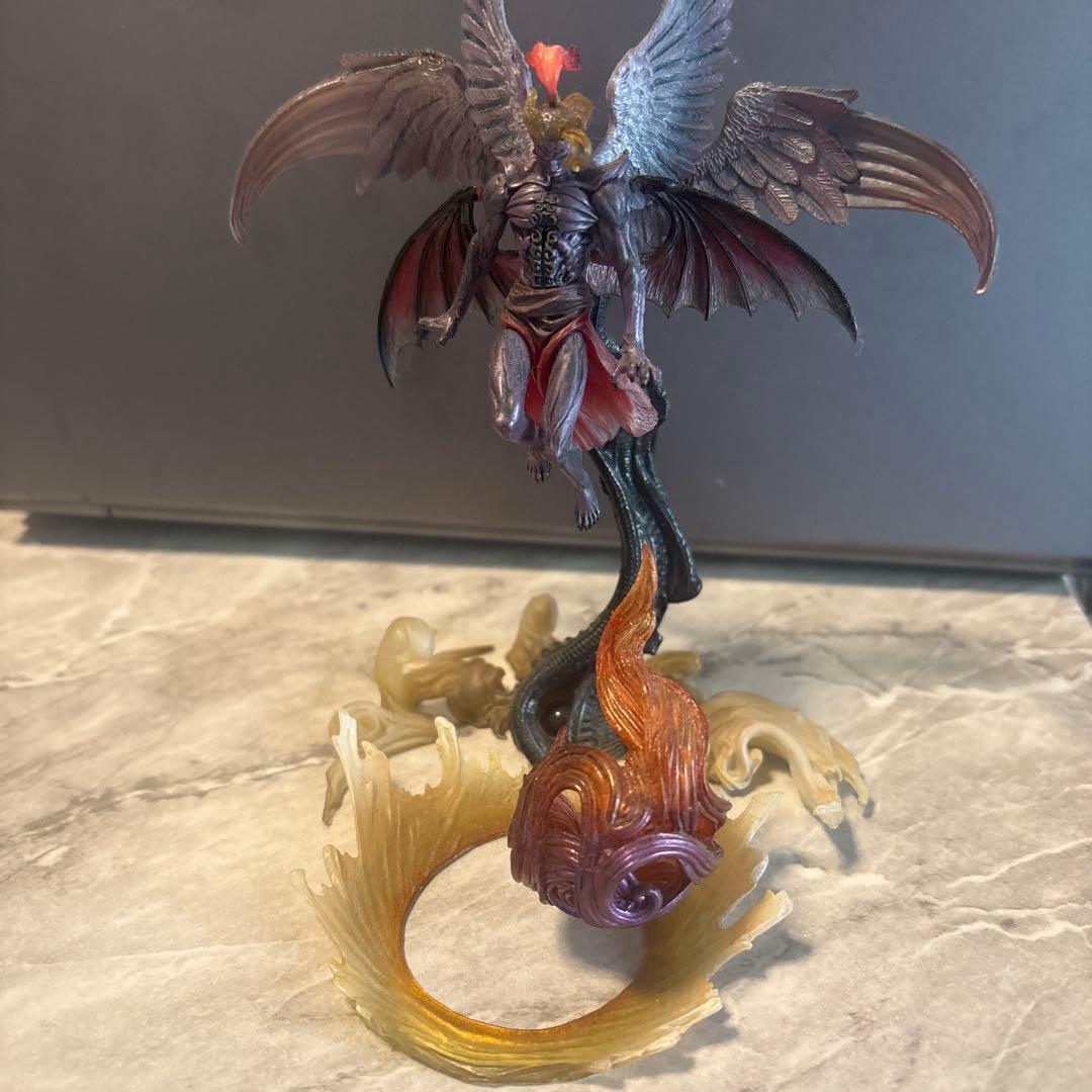 ファイナルファンタジー　ケフカ　フィギュア