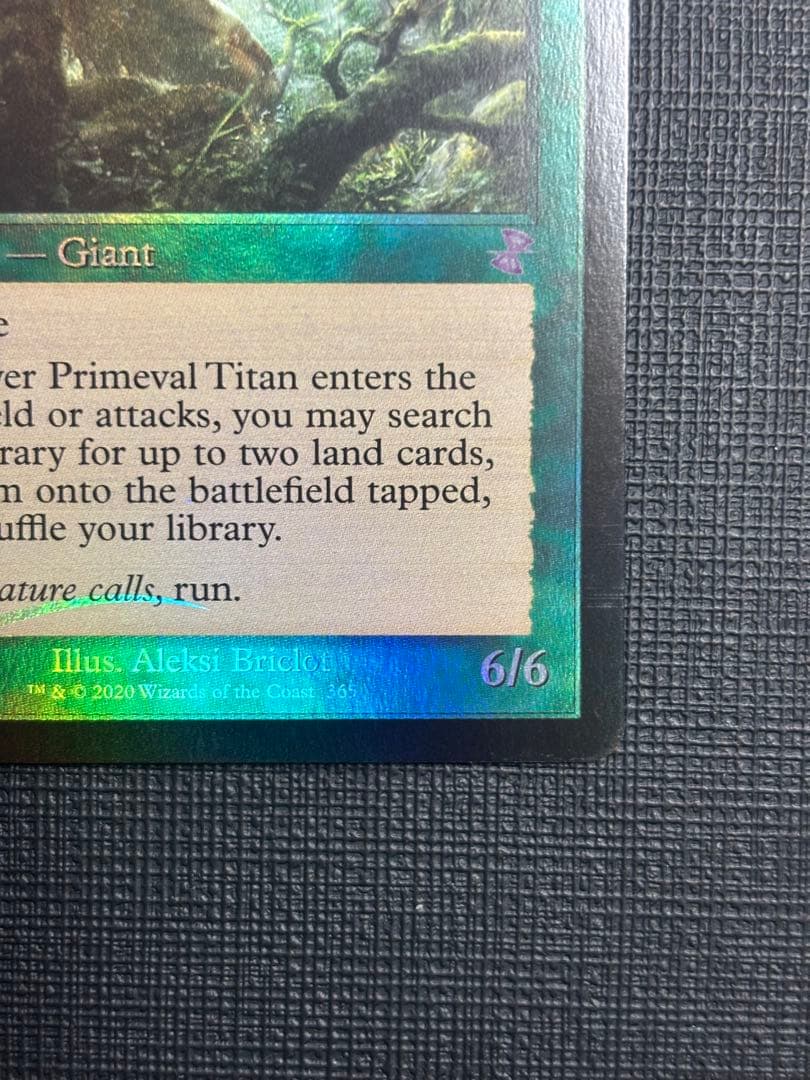 原始のタイタン/Primeval Titan Retro Frame Foil