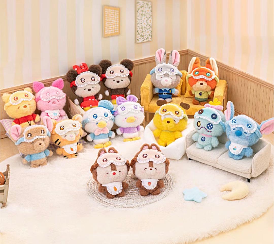 新品　TOPTOY 眠そう目　Disney 睡顔スリープウェアシリーズ　コンプ