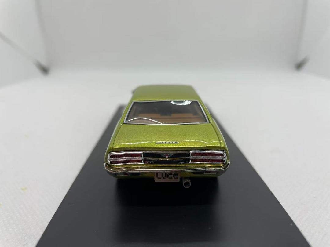 402-680 Hi-Story 1/43 マツダ LUCE CUSTOM GR