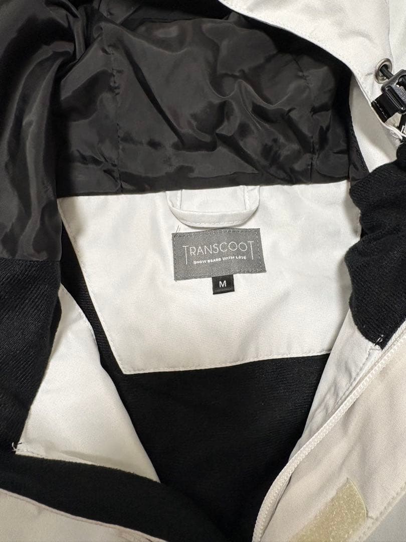 スノボウェア上下セット　レディース　トランスクート