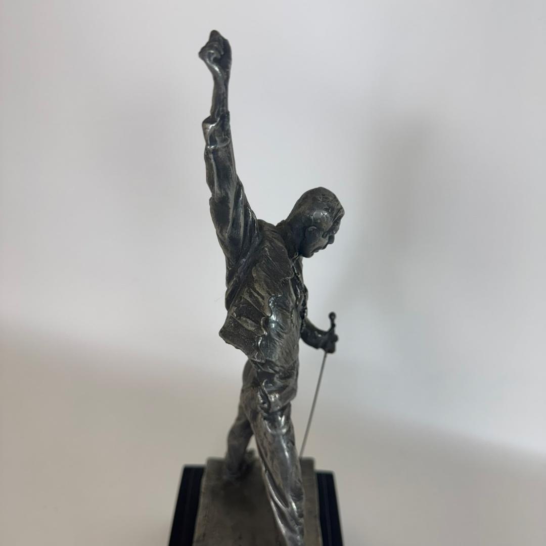 希少 フレディマーキュリー 像 オブジェ 置物 高さ45㎝ クイーン 金属製