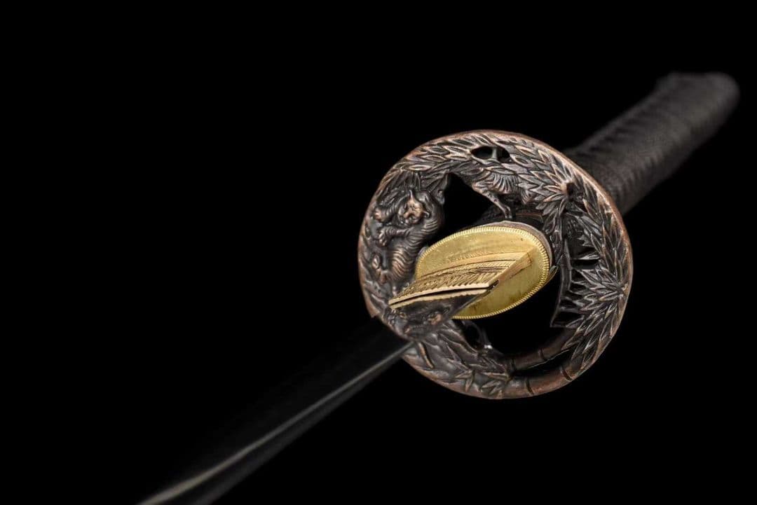 【剣歯虎】古兵器 武具 刀装具 日本刀　模造刀 居合刀 武士道 鑑賞用 美術刀