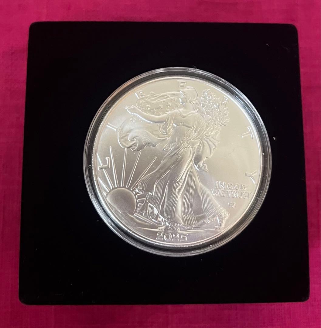 ✨美品✨アメリカン　シルバー　イーグル銀貨 1オンス　2025年　純銀