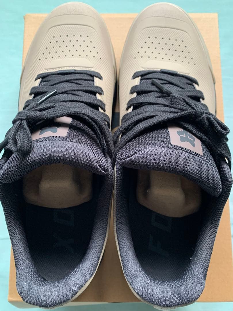 FOX UNIONスニーカー