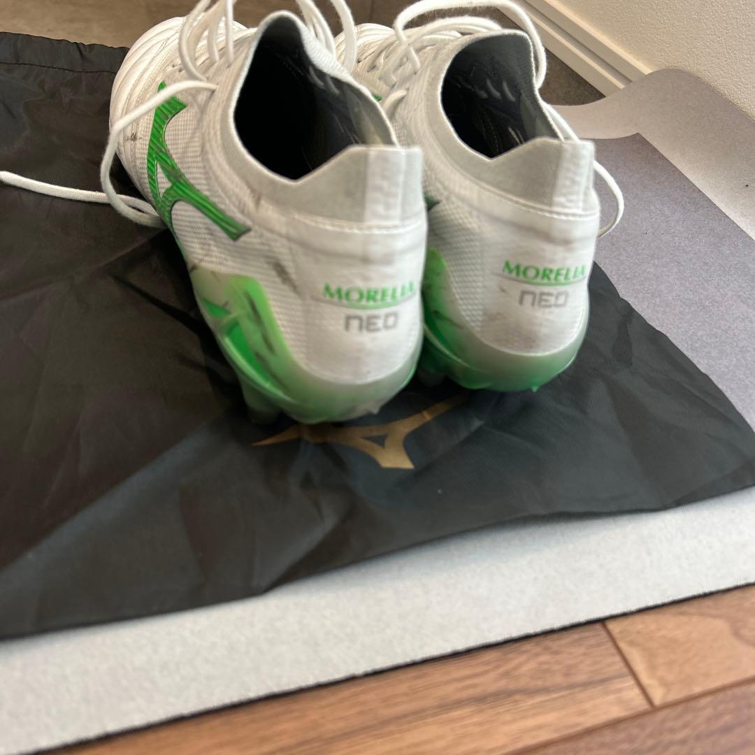 Mizuno サッカーシューズ ホワイト/グリーン 収納袋付き