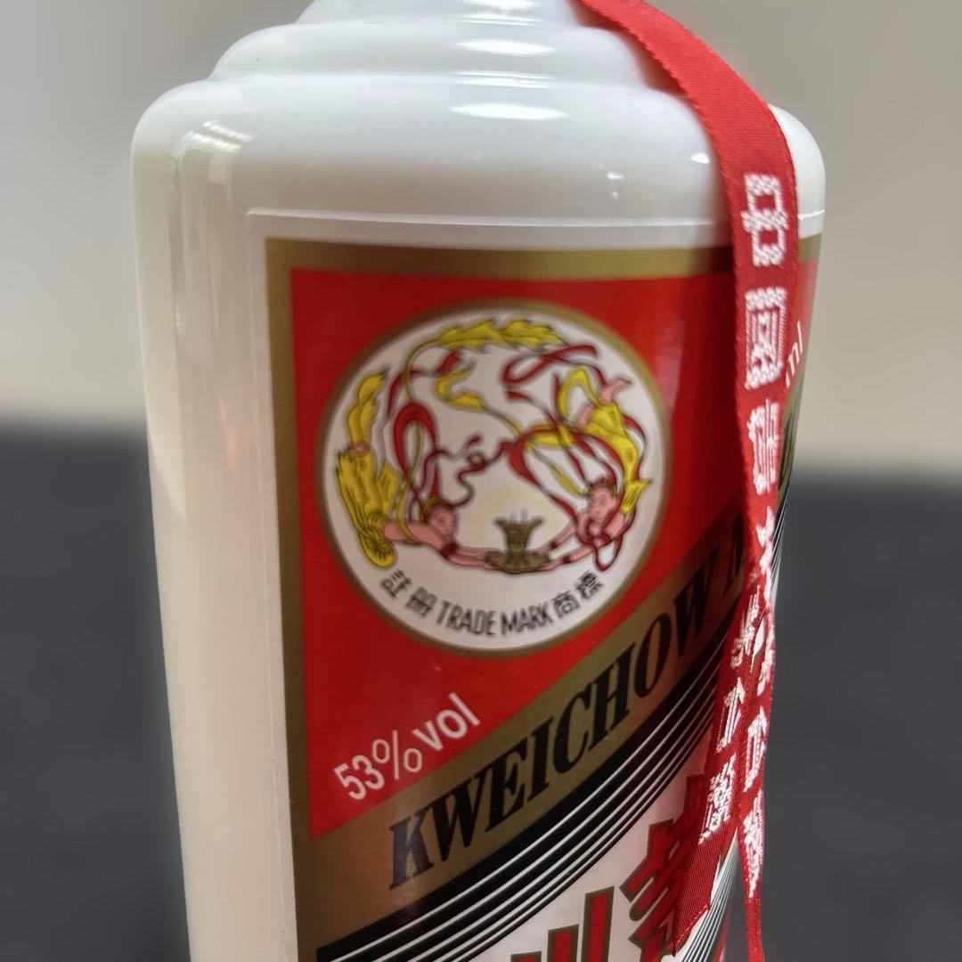 貴州茅台酒　500ml 53%vol 2023製