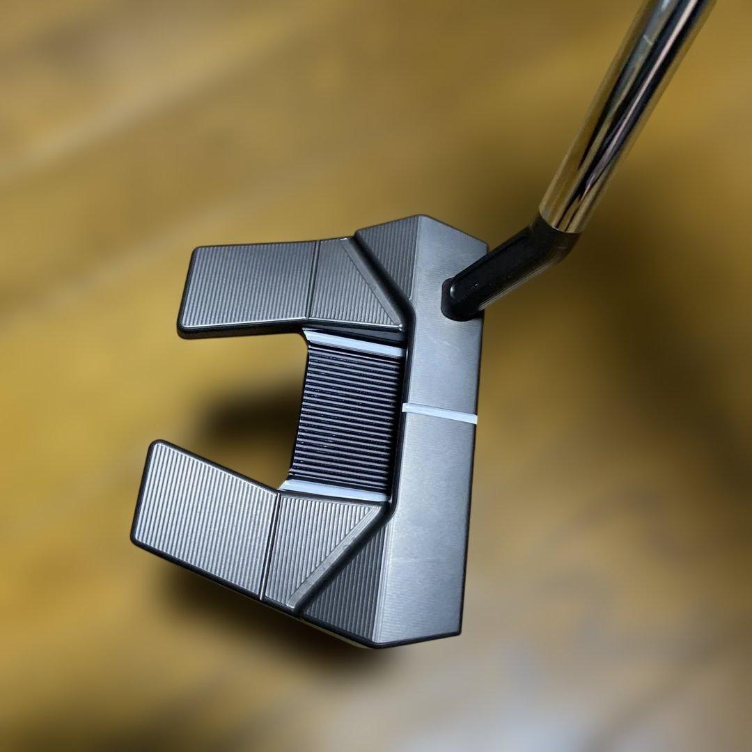 2025限定　スコッティキャメロン　ファントムブラック5.5 パター