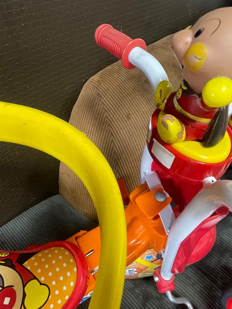 アンパンマン三輪車　はじめてのアンパンマンバイク