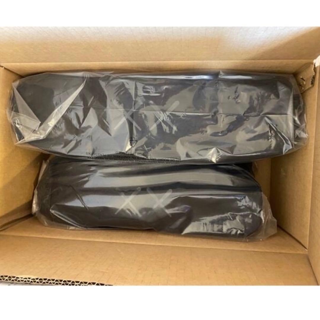 テーブル・チェア・ハンモック KAWS HOLIDAY SINGAPORE CAMPING SET