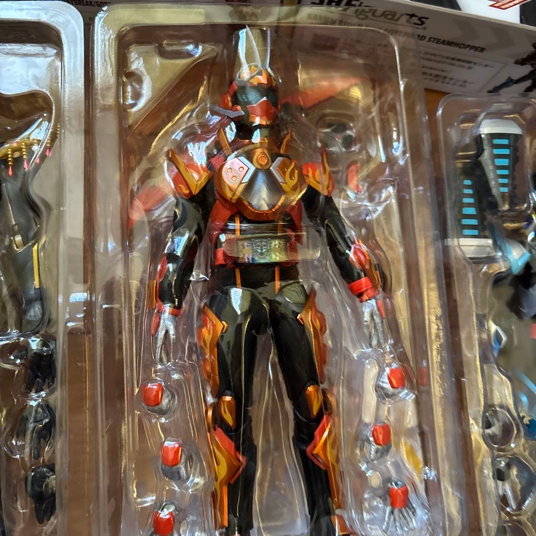 Shフィギュアーツ 仮面ライダーレジェンド ガッチャード まとめ売り