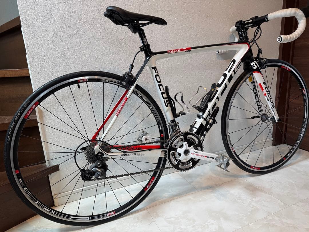 自転車本体 Focus Izalco Pro 4.0