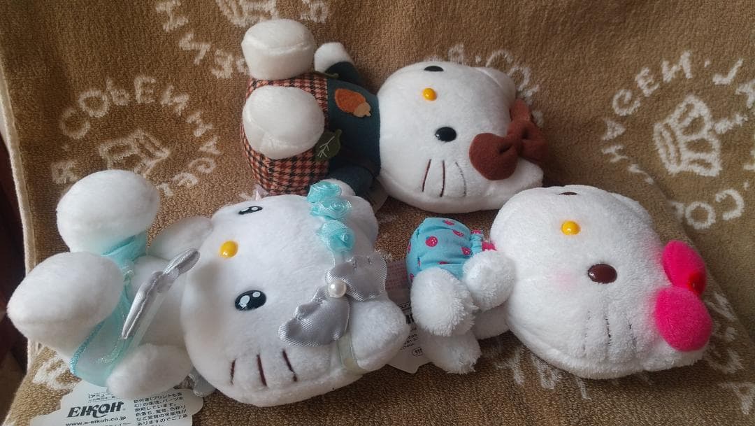 キティ　ぬいぐるみ　マスコット　エンジェル　いちご　どんぐり　キーホルダー