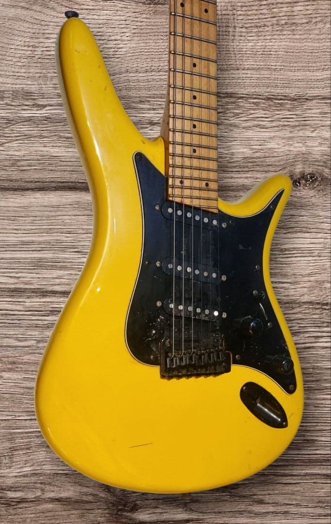 ヤマハ 松本孝弘氏使用で一世を風靡したMGのシングルコイル版 エレキギター日本製