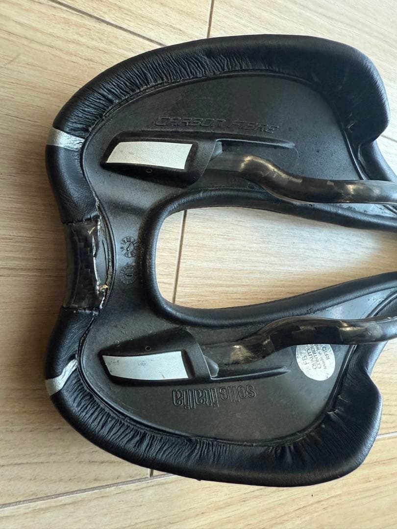 Selle Italia サドル SLR キットカルボニオ スーパーフロー