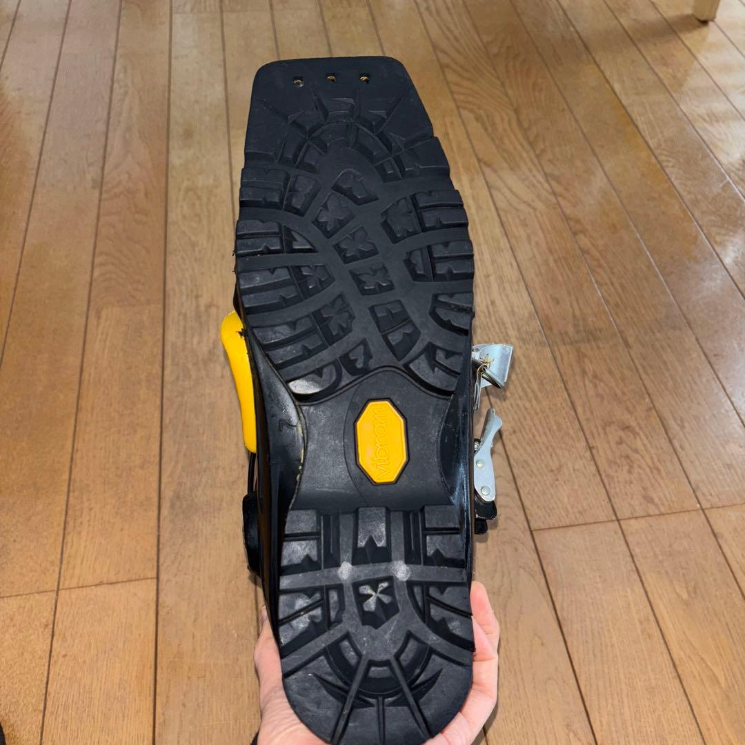 SCARPA T1テレマークブーツ