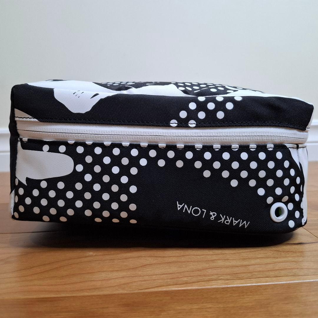 【マークアンドロナ】人気ロゴマーク×ベクターカモフラージュ ゴルフシューズバッグ