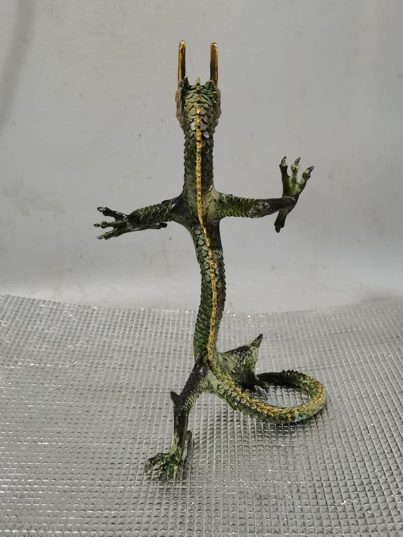 銅 細工 立龍 飛龍再天 干支龍 リビングルーム 装飾品 工芸品 置物