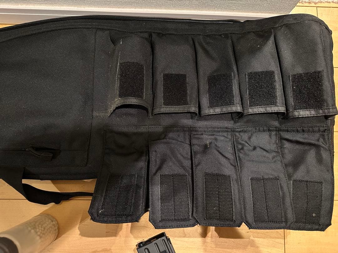 美品　東京マルイ　コルト M4A1カービン