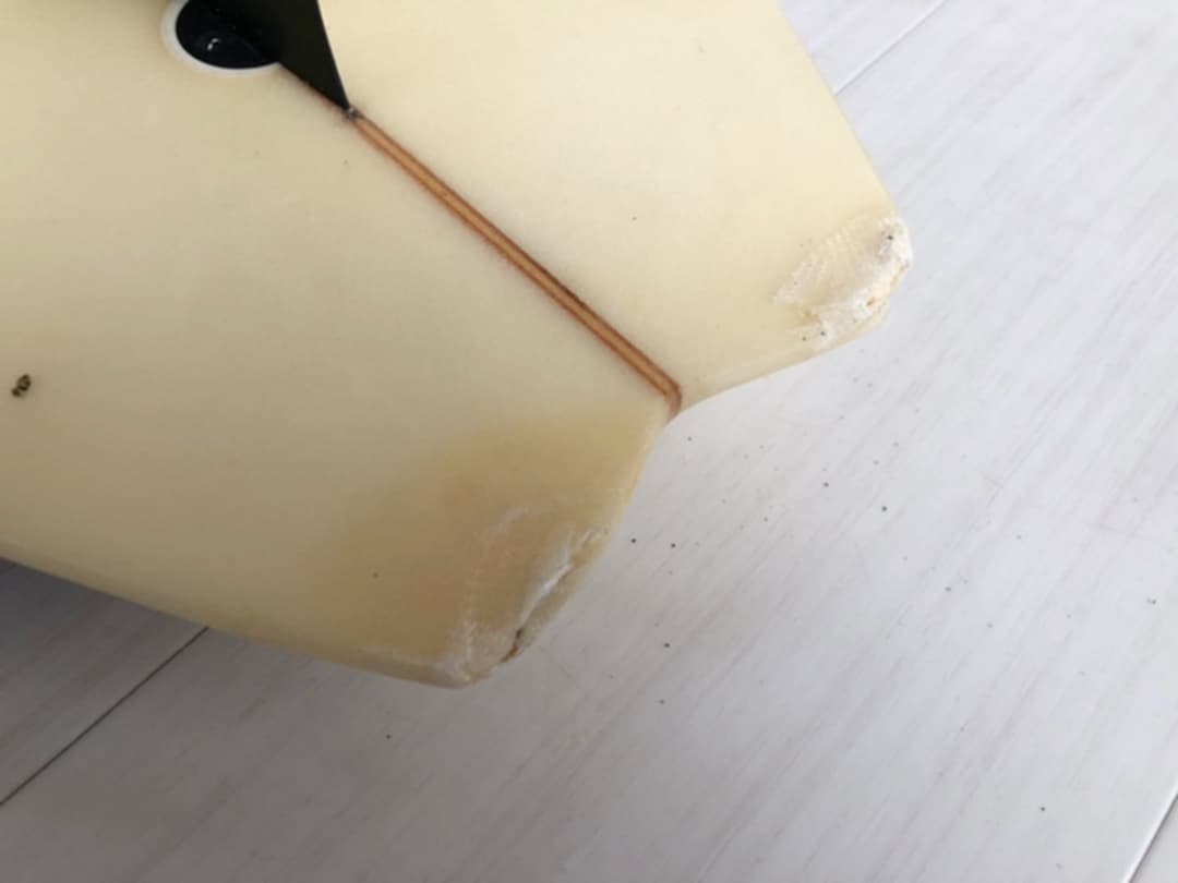 中古　ブラックライトニング　サーフボード　ビギナー向け