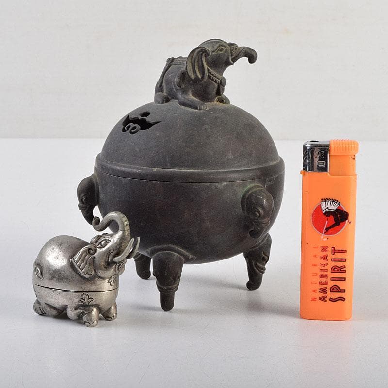 中国　古銅　象摘三つ足香炉　T90刻印　象香炉　二点まとめて　U　R9396