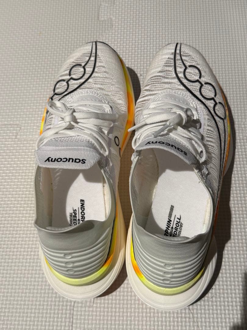 サッカニー エンドルフィン エリート2 26.0cm