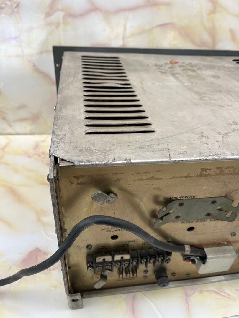 受信機 MOTOROLA R-390A(K73)