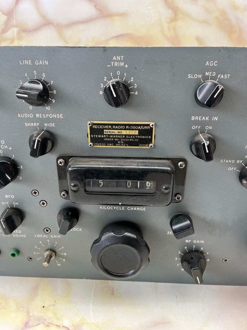 受信機 MOTOROLA R-390A(K73)