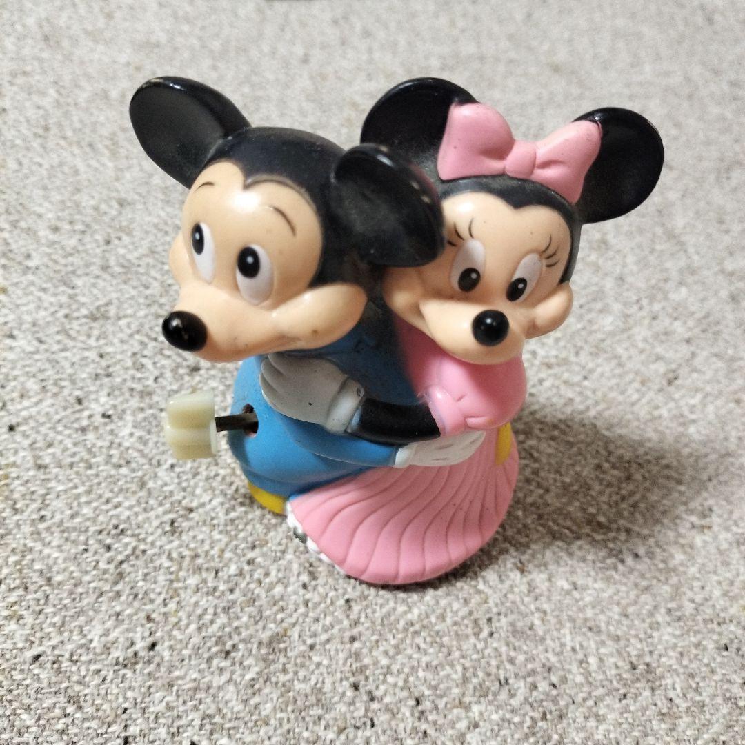 ミッキーとミニーの楽しいダンスパーティー