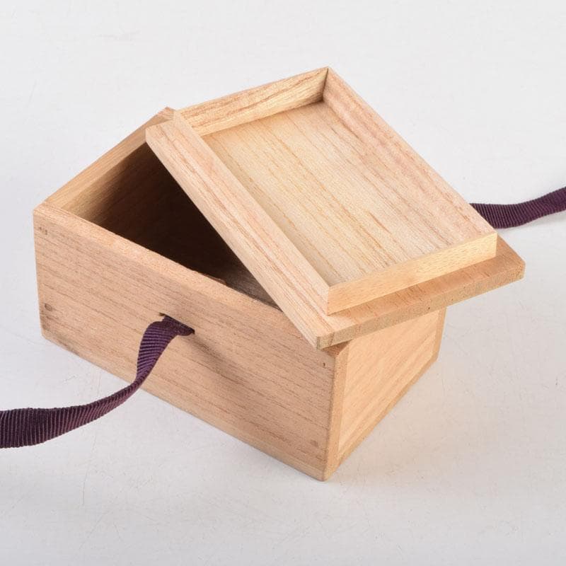 茶道具　輪島塗　川岸充雅作　乾漆造り　昆虫蒔絵　茄子香合　共箱　C　9194