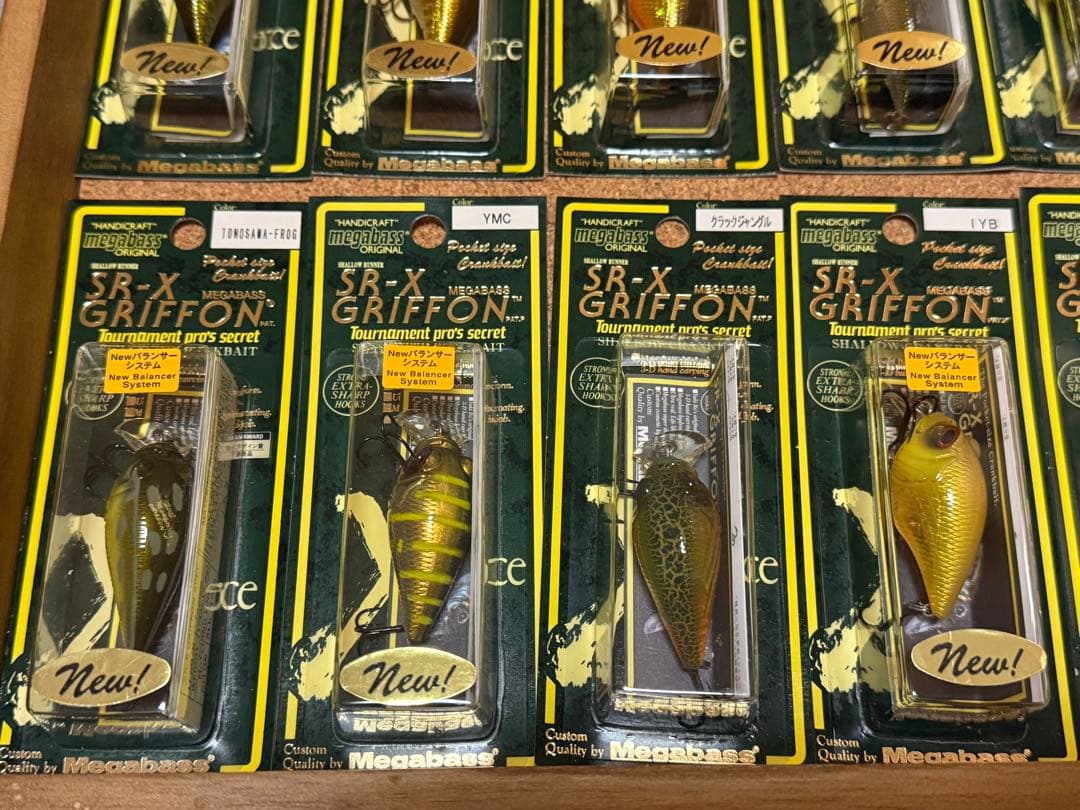 メガバス　SR-Xグリフォン　新品33個　2002年頃のカタログ全カラー