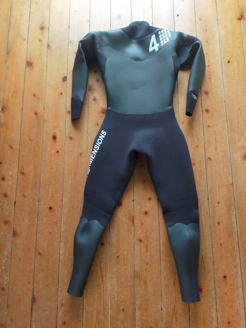 4DIMENSIONS セミドライ ウェットスーツ 新品未使用