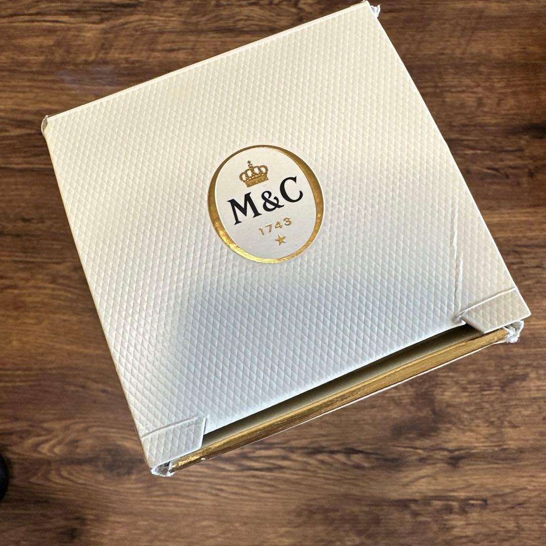 【匿名配送】シャンパンモエ・エ・シャンドン750ml &ミニボトル2本