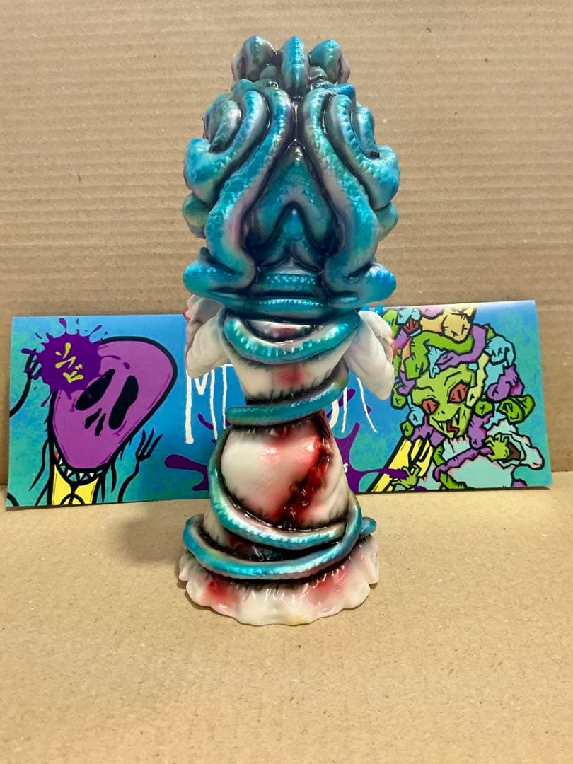 かっこわらい雑貨店　メデューサ　ソフビ