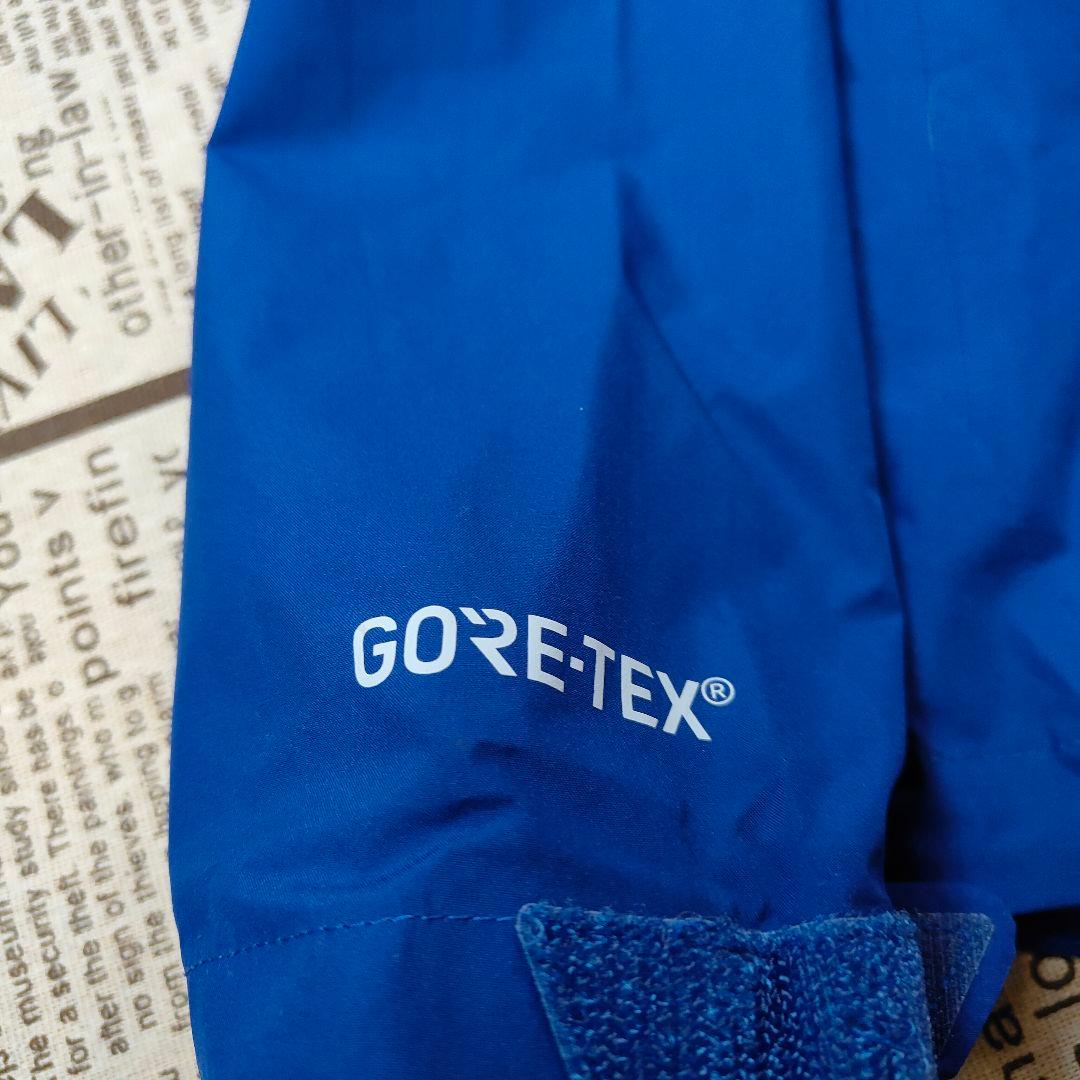 アンダーアーマーのUAオービットGORE-TEXジャケット（ウィメンズモデル）で