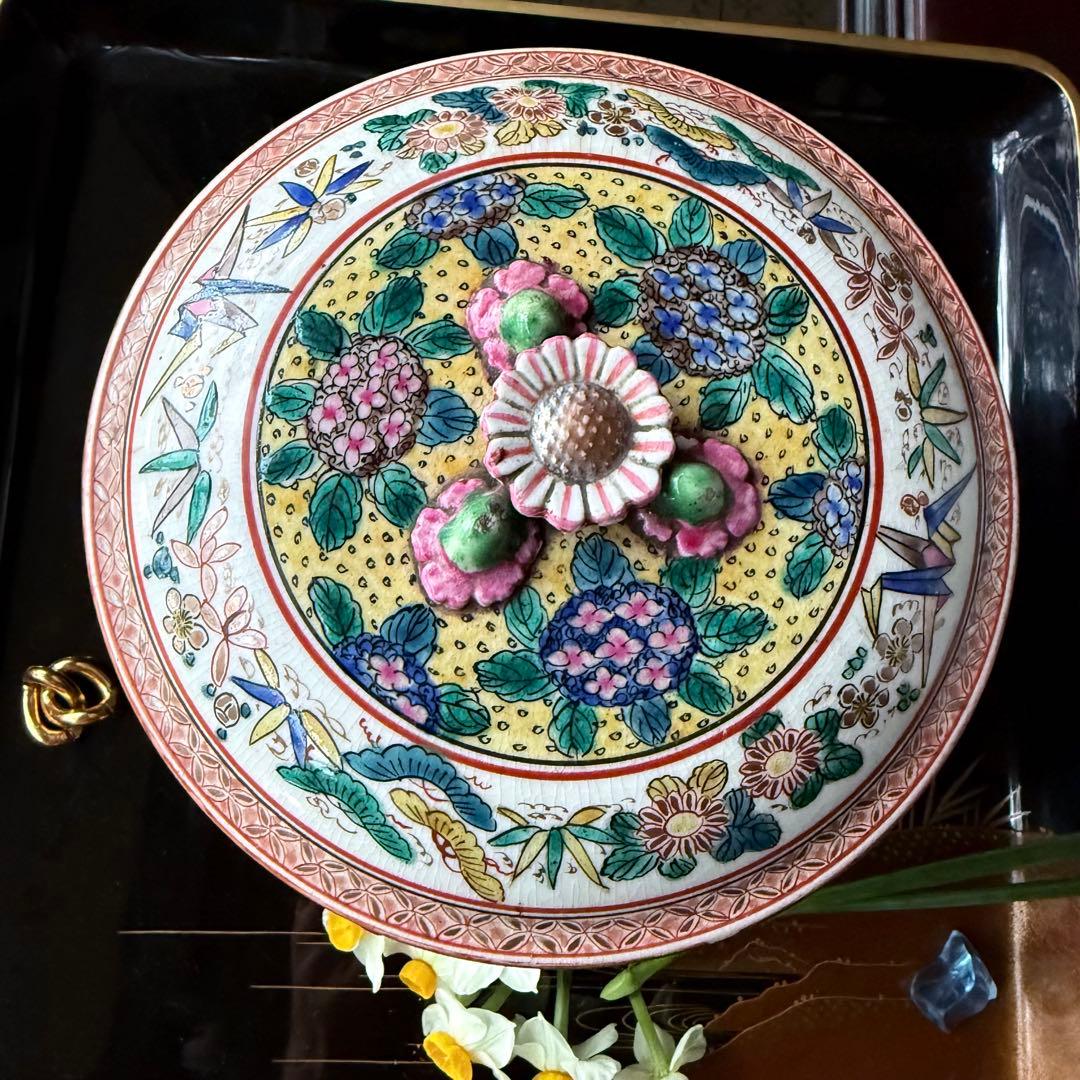 T様へ感謝お嫁入り‼️九谷焼KUTANI あじさい❌鶴❌松　蓋もの食籠作り置き