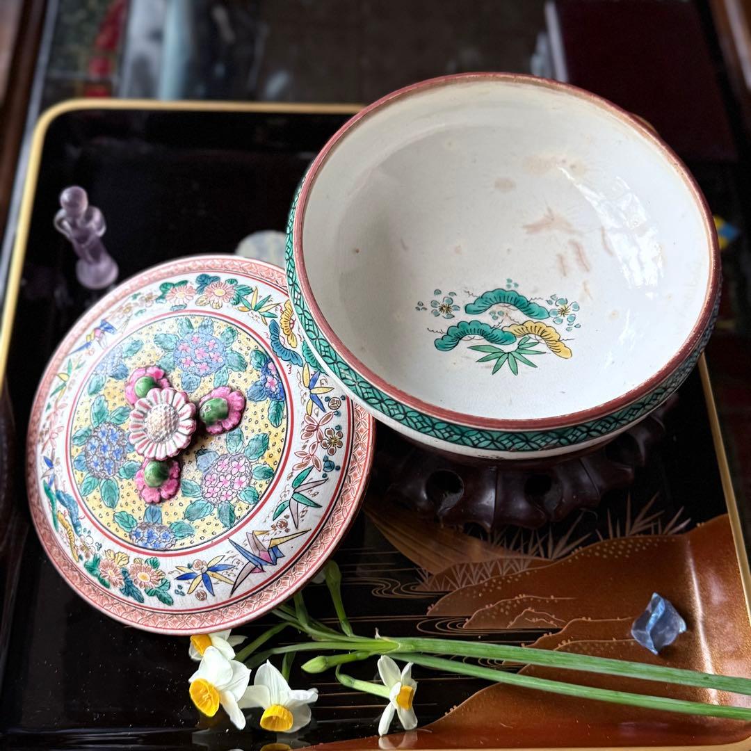 T様へ感謝お嫁入り‼️九谷焼KUTANI あじさい❌鶴❌松　蓋もの食籠作り置き