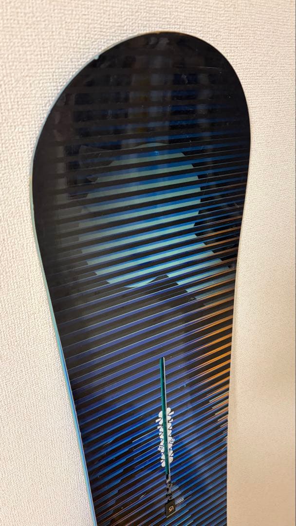 スノーボード グラデーションストライプデザイン