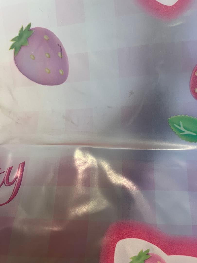 【レア】いちごキティシャワーカーテン