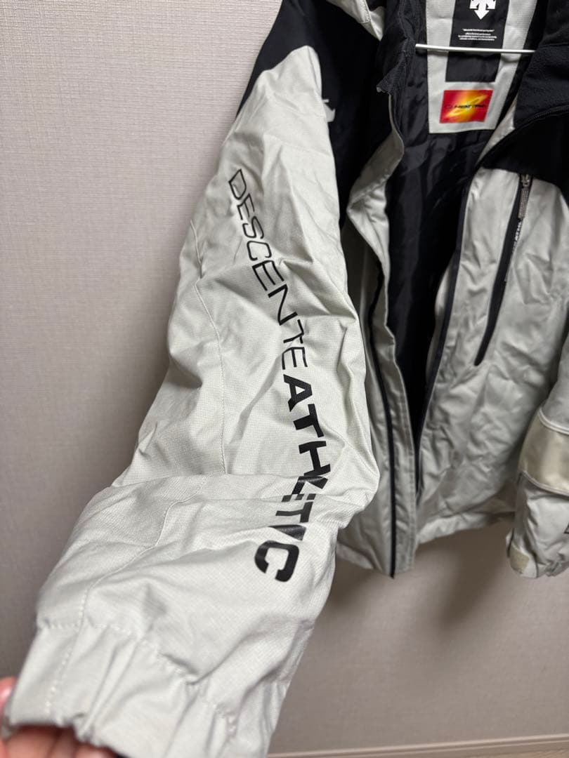 DESCENTE スノーボードウェアセット　Lサイズ