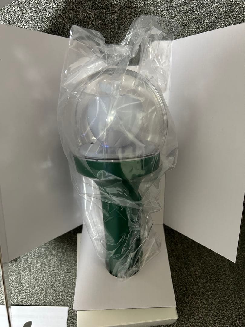 【未使用、メルカリ便】MGA Official Light Stick