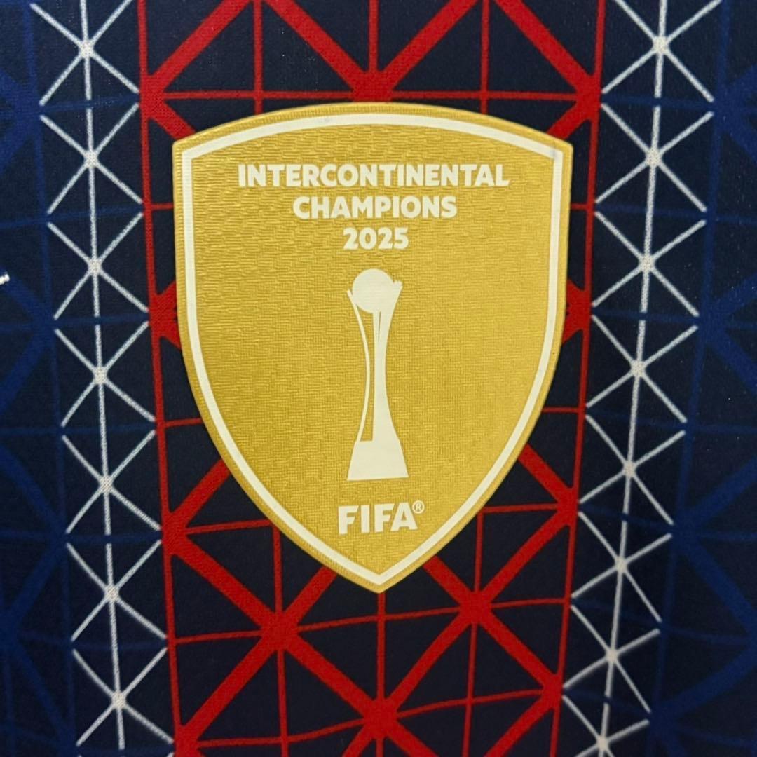 日本未対応 パリ公式2店舗限定BEYOND入りデンベレ CL仕様フルマーク