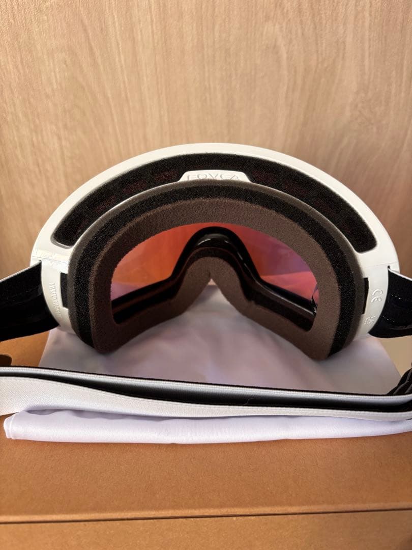 新品未使用　POC Fovea WF Hydrogen White ゴーグル