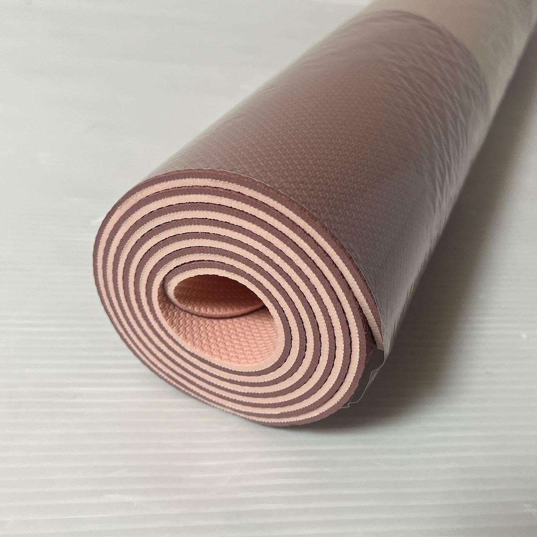 新品未開封　SUKALA リバーシブル ヨガマット4mm ケースセット